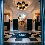 Sandman Signature Aberdeen Hotel & Spa